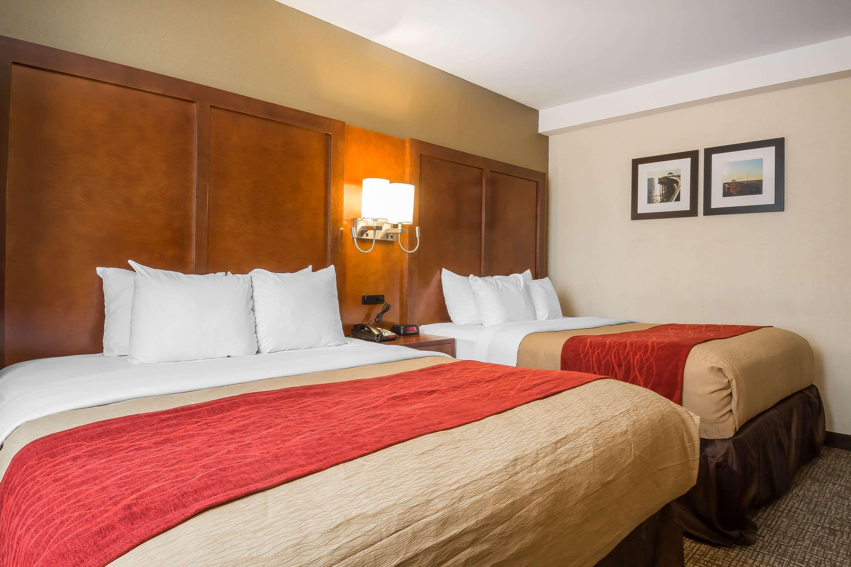 The Staten Island Inn Нью-Йорк Экстерьер фото