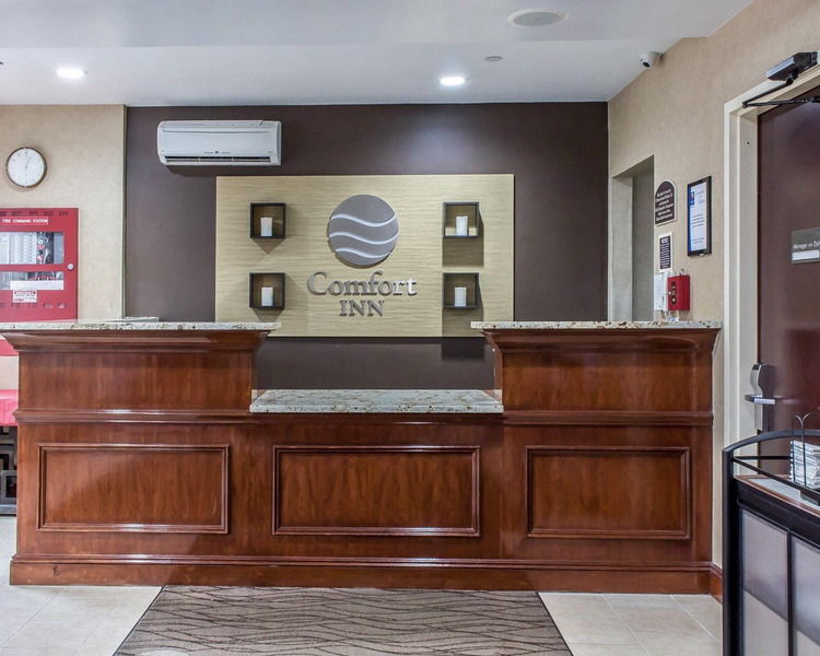 The Staten Island Inn Нью-Йорк Экстерьер фото