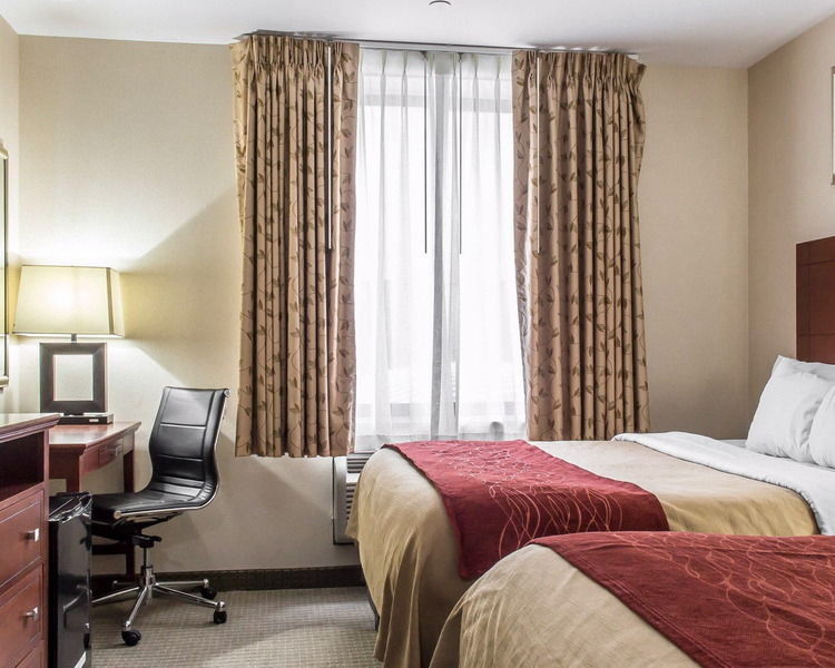 The Staten Island Inn Нью-Йорк Экстерьер фото